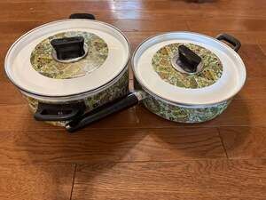 Fancipans Vintage Avocado Green Paisley Enamelware Saucepan Set
